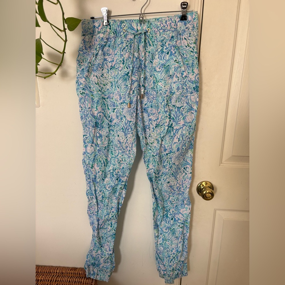 Lilly Pulitzer Blue and Green Floral linen pants. Beach resort vacation